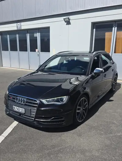 Audi S3 Sportback 2.0 TFSI Quattro 300 PS — Sportive entretenue, révisions complètes — exterior view