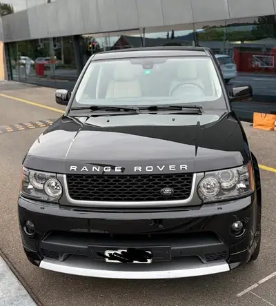 Land Rover Range Rover Sport — SUV premium 510 ch, transmission automatique, 95'000 km — Heckansicht