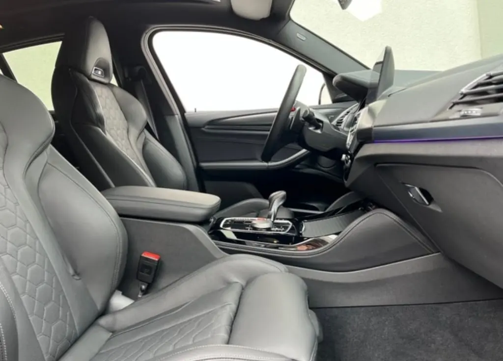 BMW X4 2023 occasion Münsingen — 3