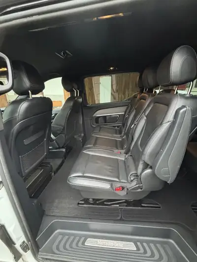 Mercedes-Benz V 250 CDI — Van 7 places robuste, diesel efficace, entretien complet — Miniatur 10