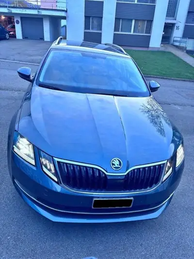 Skoda Octavia Diesel Automatique 2020 — Break spacieux, 184 ch fiables — exterior view