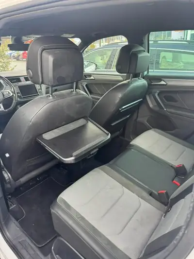 VW Tiguan R-Line 2016 — SUV 4Motion, équipé et fiable — Thumbnail 11