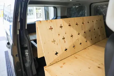 Ford Tourneo Custom — Van aménagé 8 places avec module camping intégré — Miniatur 8