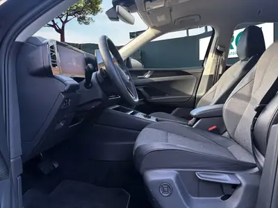 VW Tiguan 2025 — SUV diesel 4Motion, version Life équipée, 17'850 km — Miniature 13