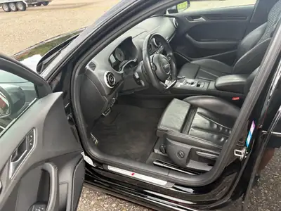 Audi S3 Sportline 2013 — Berline compacte haute performance, entretien AMAG certifié — cruscotto