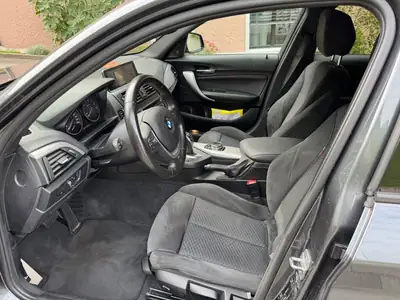 BMW M135 2014 — Berline sportive 319 ch, entretien BMW complet — Miniatur 9