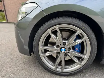 BMW M135 2014 — Berline sportive 319 ch, entretien BMW complet — Miniatur 15