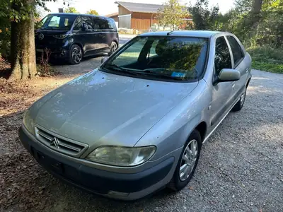Citroën Xsara 1999 — Berline compacte fiable avec équipement hivernal complet — vista esterna