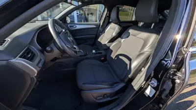 Renault Arkana 2024 — SUV coupé hybride essence, 61000 km seulement — Thumbnail 7