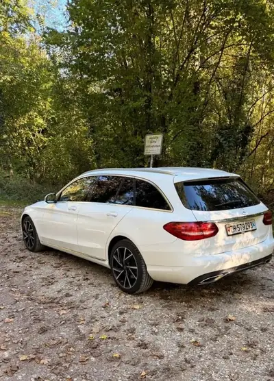 Mercedes-Benz C 200 T-Modèle 4MATIC — Break premium 2016, entretien complet documenté — side view