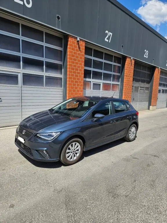 SEAT Ibiza 2022 — Citadine économique 80 ch, faible kilométrage et double équipement