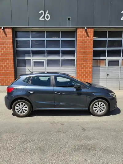SEAT Ibiza 2022 — Citadine économique 80 ch, faible kilométrage et double équipement — Armaturenbrett