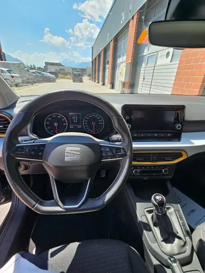 SEAT Ibiza 2022 — Citadine économique 80 ch, faible kilométrage et double équipement — Miniatur 9