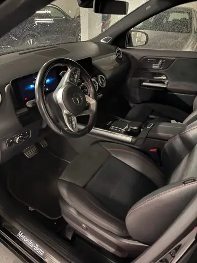 Mercedes-Benz GLA 250 2021 — SUV compact urbain, 52 400 km seulement — Miniature 7