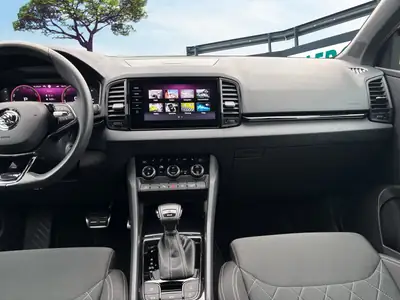 Skoda Karoq 190 ch TSI — SUV polyvalent tout-terrain, technologie premium et faible kilométrage — Miniatura 7