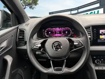 Skoda Karoq 190 ch TSI — SUV polyvalent tout-terrain, technologie premium et faible kilométrage — Miniatura 11