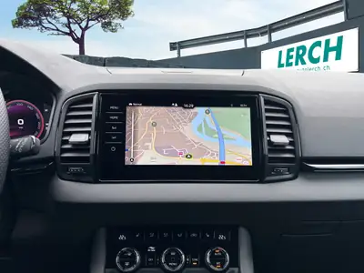 Skoda Karoq 190 ch TSI — SUV polyvalent tout-terrain, technologie premium et faible kilométrage — Miniatura 14