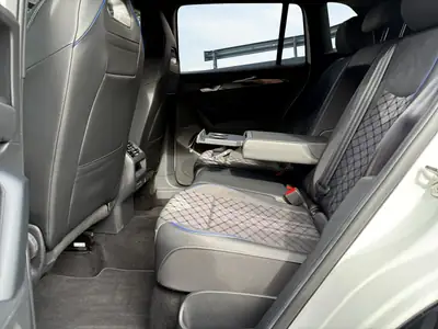 VW Tiguan 2024 — SUV diesel robuste, 15400 km seulement — Miniatura 8