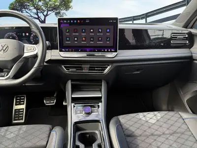 VW Tiguan 2024 — SUV diesel robuste, 15400 km seulement — Miniatura 10