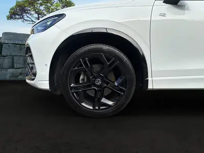 VW Tiguan 2024 — SUV diesel robuste, 15400 km seulement — Miniatura 16