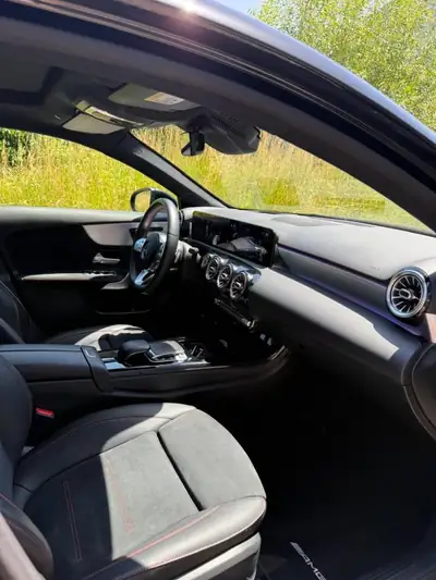 Mercedes-Benz Classe A 220 — Berline compacte diesel, 190 ch automatique — Thumbnail 9