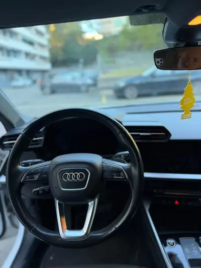 Audi A3 Sedan 2021 — Hybride léger 150 ch, 106'000 km, élégance berline — Miniature 8