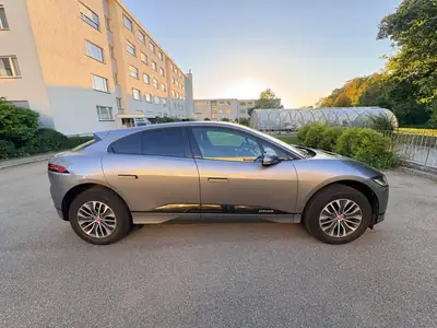 Jaguar I-PACE EV400 S AWD 2021 — SUV électrique 400 ch, 86'500 km — dettaglio
