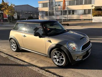 MINI Cooper S 2006 — Sportivité rétro et sensation de conduite Go-Kart — Miniatura 8