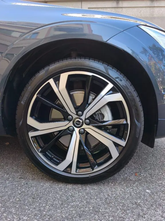 Volvo XC60 2022 occasion Geneva — 5