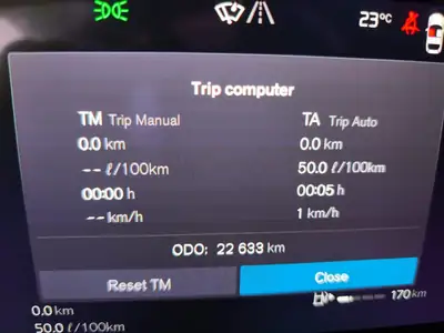 Volvo XC60 B5 Mild-Hybrid — SUV premium 250 ch, 22 600 km seulement — Miniature 8