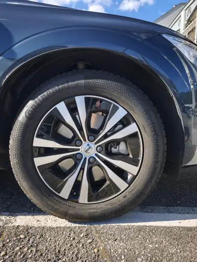 Volvo XC60 B5 Mild-Hybrid — SUV premium 250 ch, 22 600 km seulement — Miniature 16