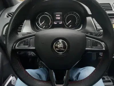 Skoda Fabia 2019 — Citadine fiable et économique, 59 000 km seulement — Thumbnail 11
