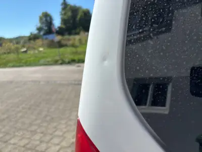 Mercedes-Benz V 250 — Van 7 places diesel robuste, entretien récent complet — Miniature 8