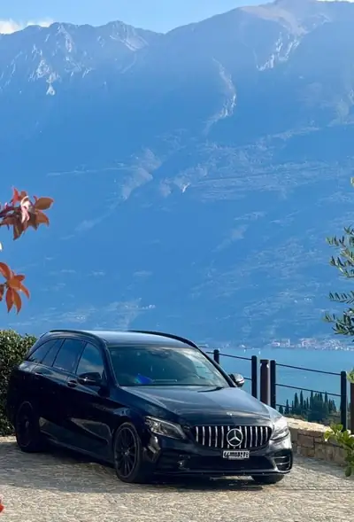 Mercedes-Benz C 43 AMG Break — 390 ch, Full Option, Sièges ventilés — côté