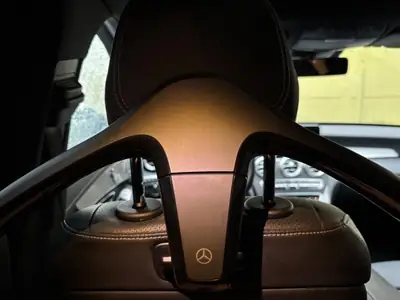 Mercedes-Benz C 43 AMG Break — 390 ch, Full Option, Sièges ventilés — Miniature 12
