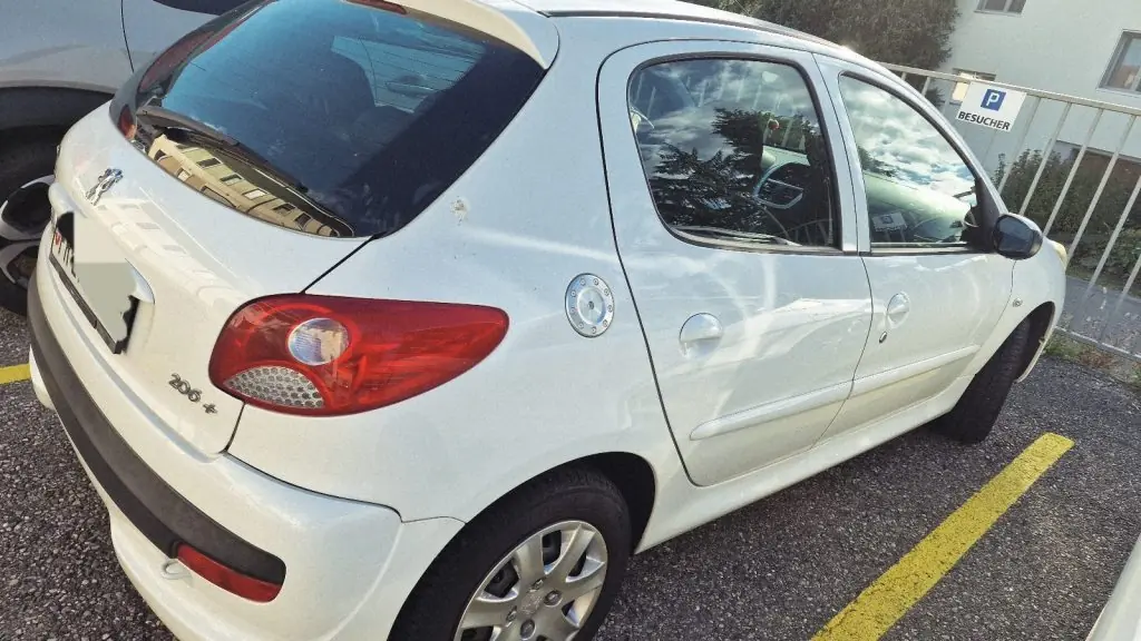 Peugeot 206 2011 occasion Murten — 3