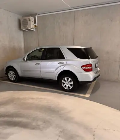 Mercedes-Benz ML 280 — SUV robuste diesel, transmission automatique, 4x4 intégral — Armaturenbrett
