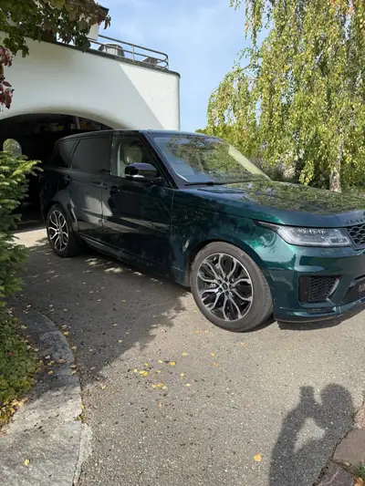 Land Rover Range Rover Sport V8 Supercharged — 525 ch, prestige britannique et performance — interior