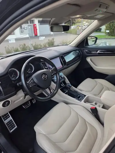 Škoda Kodiaq 2018 — SUV robuste 180 ch, entretien complet, 8 pneus inclus — Thumbnail 9