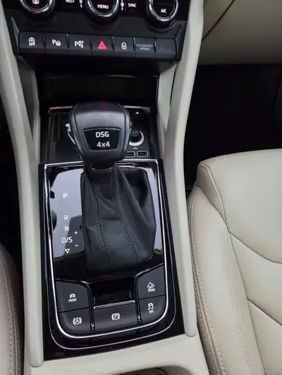 Škoda Kodiaq 2018 — SUV robuste 180 ch, entretien complet, 8 pneus inclus — Thumbnail 19