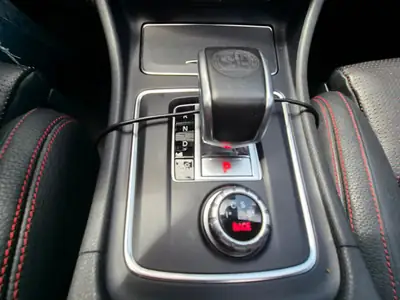 Mercedes-Benz GLA 45 AMG 4MATIC — SUV haute performance 381 ch, entretien complet — Thumbnail 12