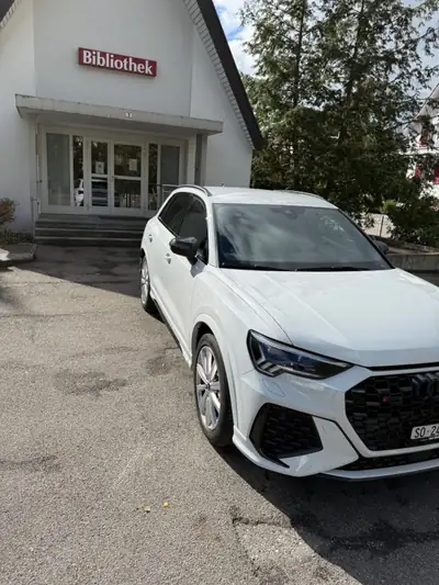 Audi RS Q3 2021 — 400 ch de performance brute, attelage pivotant inclus — Thumbnail 7