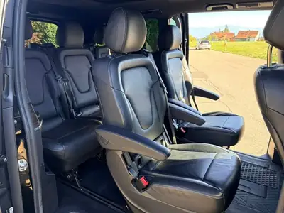 Mercedes-Benz V 300 d 4MATIC — Van premium 7 places, 239 ch, tout-terrain — Thumbnail 10